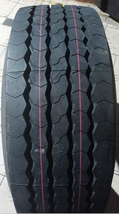 385/65 R22.5 164K Onyx HO021