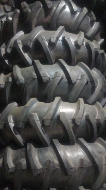 18.4-26-Forestier 16PR/PLY Marcher QZ-702R (R-1) ---(PLACATE CU OTEL (profil Agro/Forestier))