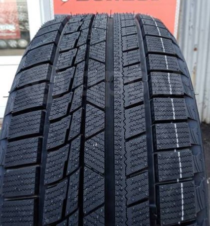 165/70 R13 79T Sunwide Snowide